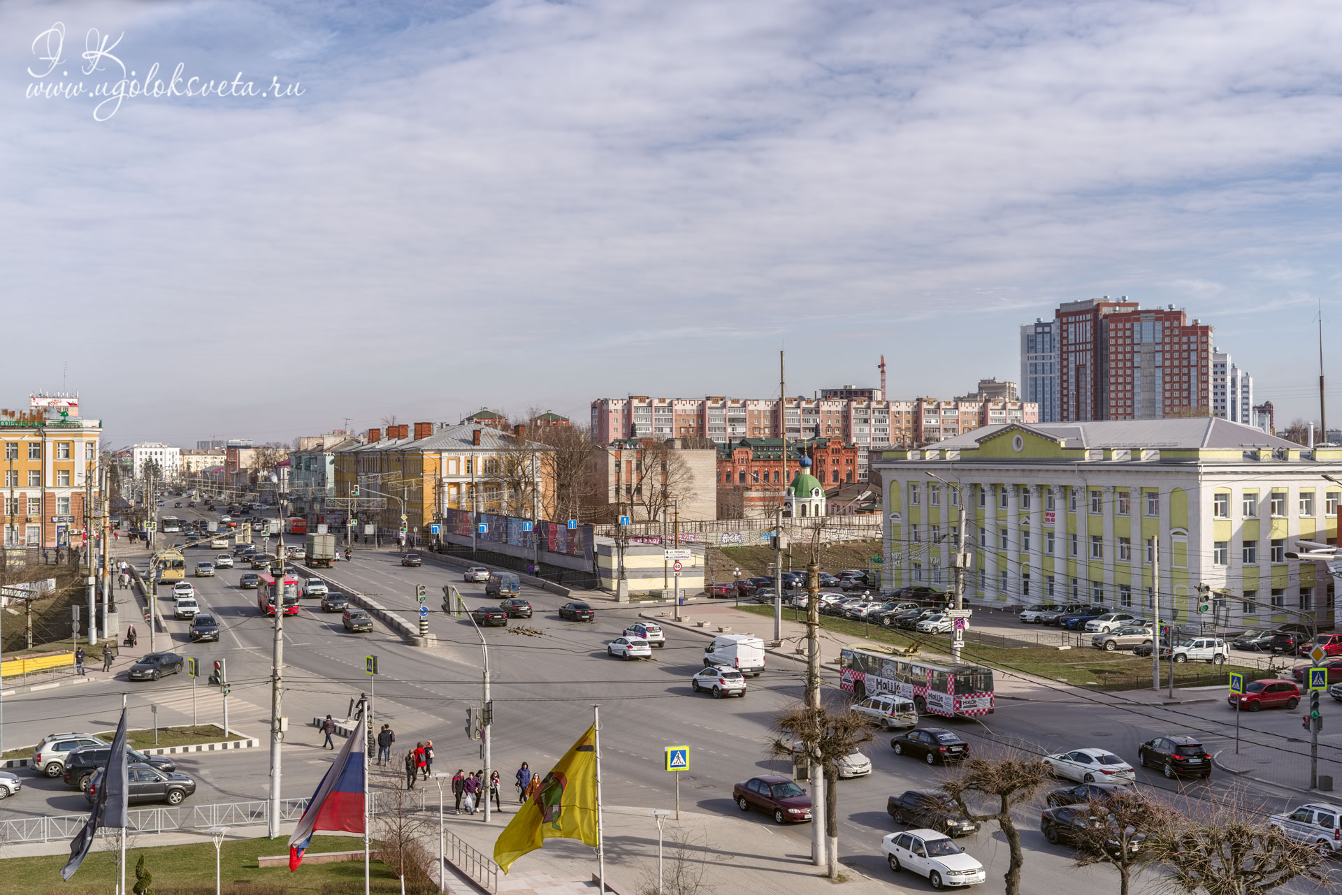 Первомайский проспект в месте пересечения с Вокзальной улицей